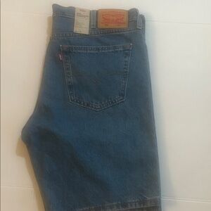 NWT Levi's Classic Indigo shortJeans 405 style & waist 38x10